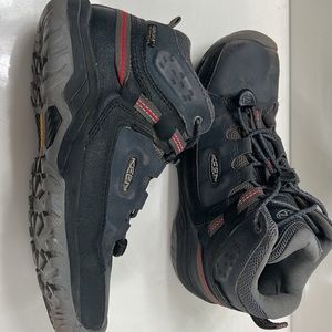 Keen Blue Waterproof Targhee kids hiking boots.